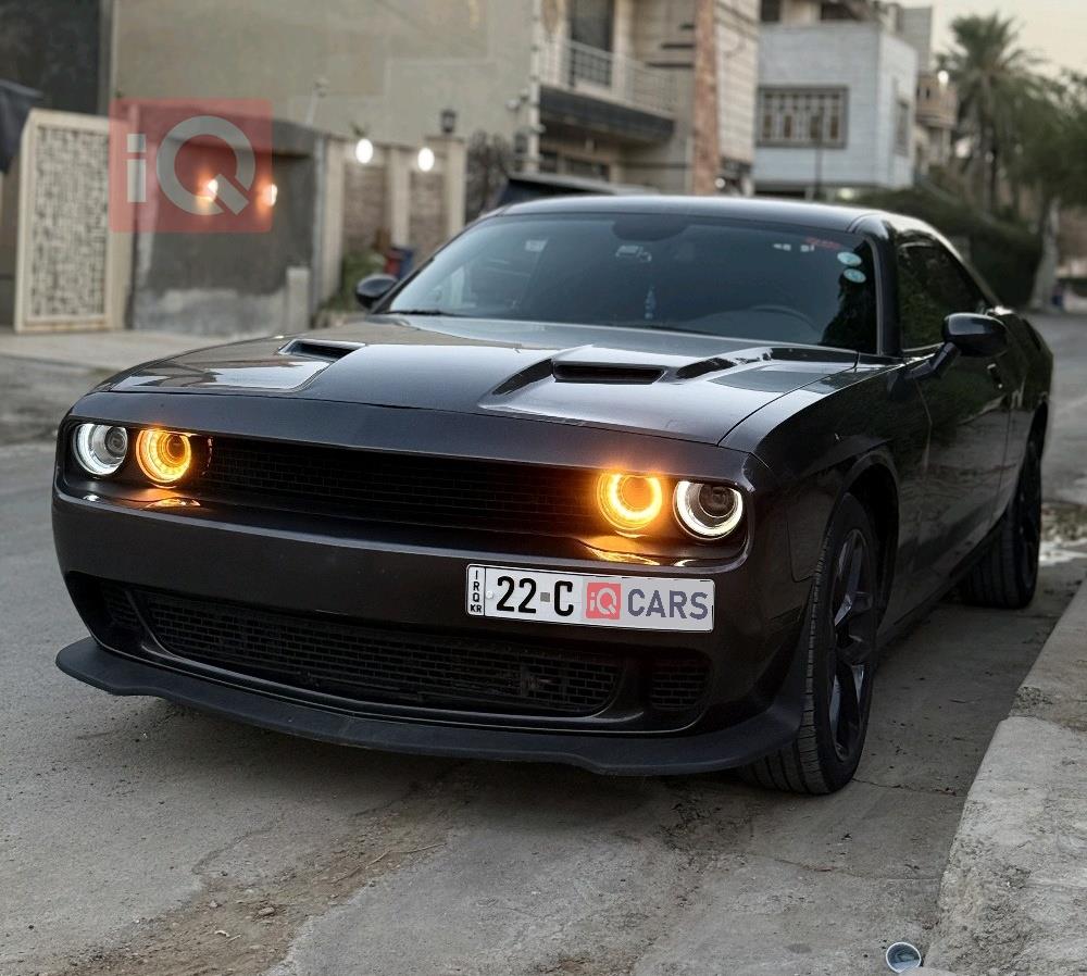 Dodge Challenger